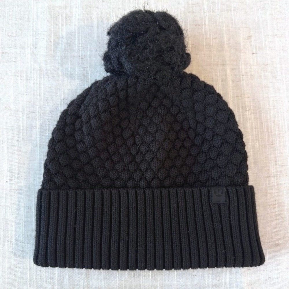 Lululemon Pom Pom Beanie Black Merino Wool Blend Knit Ribbed Women's OS
